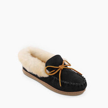 Load image into Gallery viewer, Alpine Sheepskin Moc