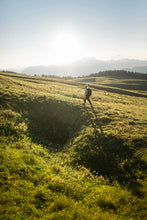 Load image into Gallery viewer, Women&#39;s Sequoia™ 24 100 oz Hydration Pack
