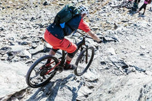 Load image into Gallery viewer, T.O.R.O. Protector 14 100 oz Hydration Pack
